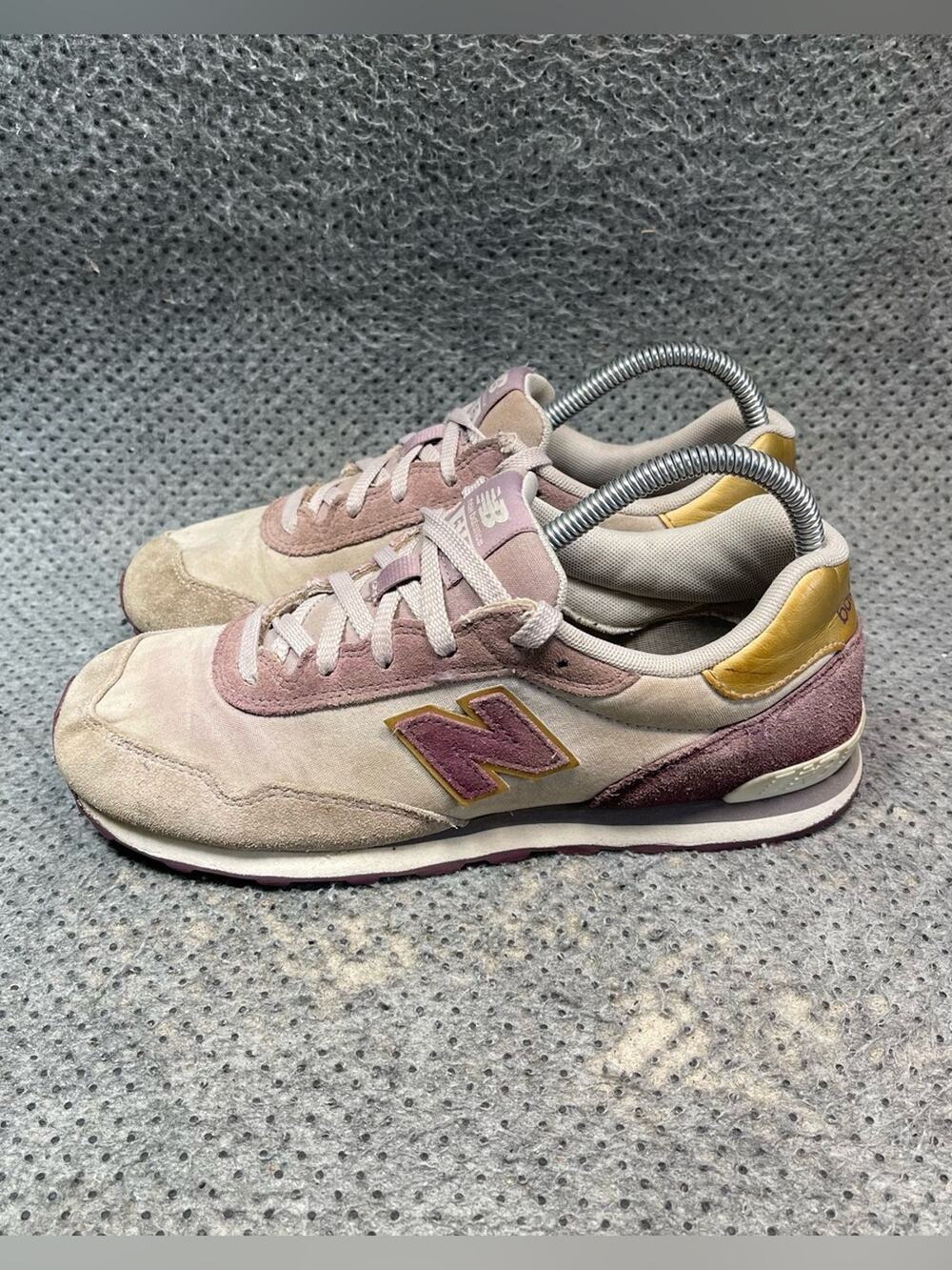 New Balance 515 Suede Running Shoes Size 7.5 Women’s 6 Mens